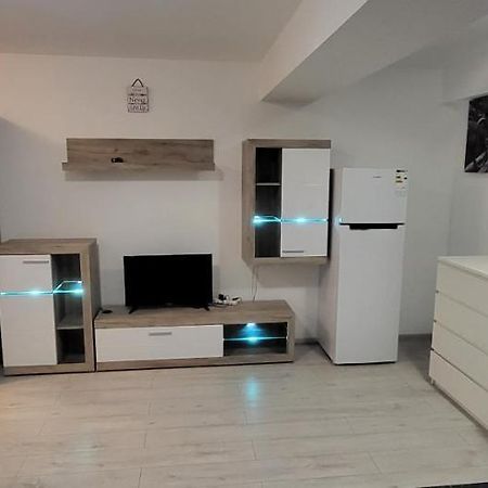 Studio 32 Bulevardul Oltenia Craiova Exterior foto
