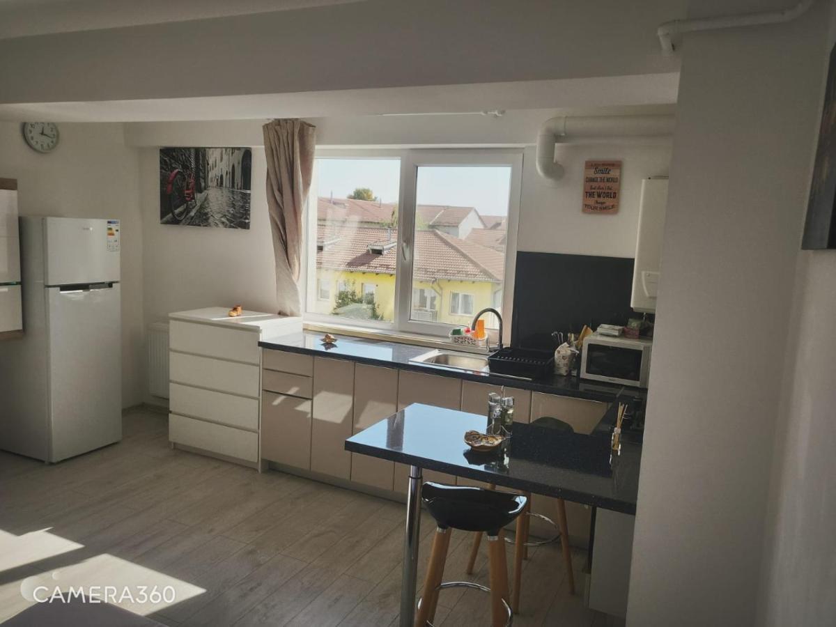 Studio 32 Bulevardul Oltenia Craiova Exterior foto